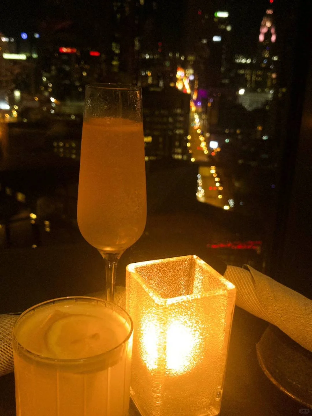 Columbus OSU Upscale Bar 🍹 Downtown Night Views by the Window 😍