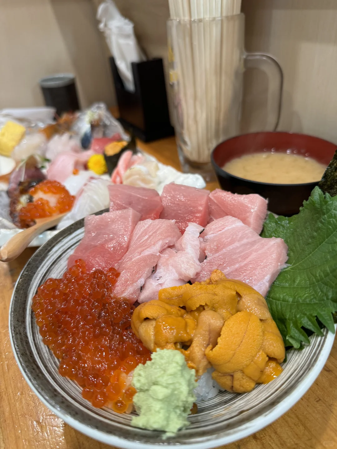 A Must-Try Sashimi Bowl in Osaka 🇯🇵