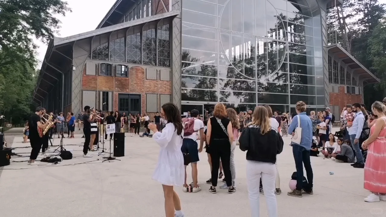 The One and Only Hot Air Balloon Museum in Paris
