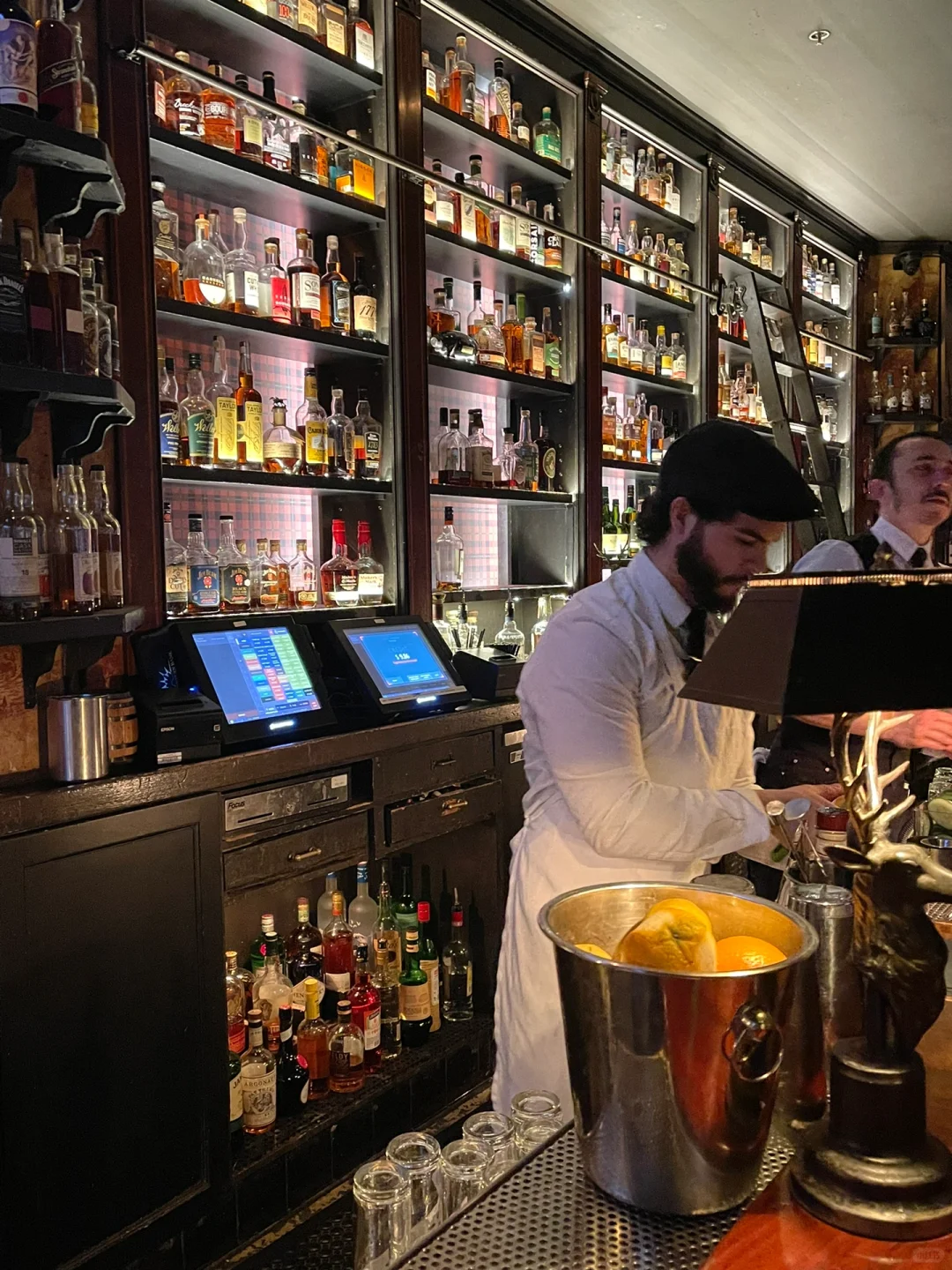 Study Abroad Diaries 60 | Three Types of Bars in Los Angeles!