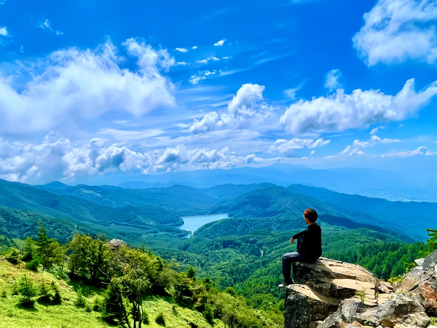 Day Trip Hiking in Tokyo | Climbing Daibosatsu Ridge, High Cost-Effectiveness