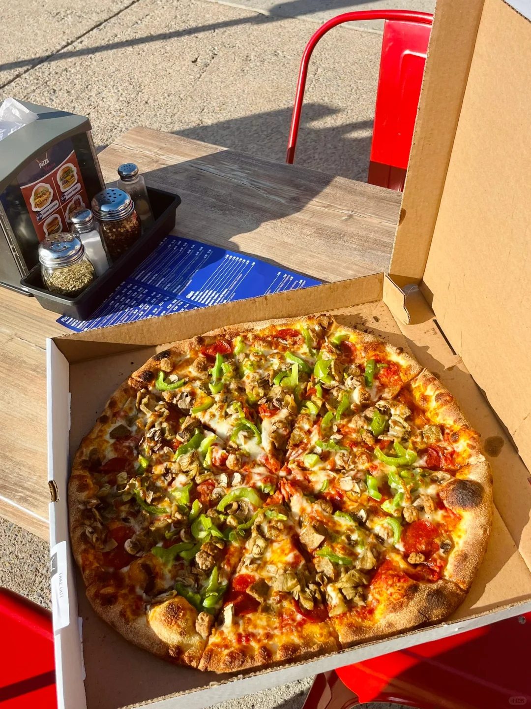 DMV Eats | This Little Spot’s Pizza is Absolutely Delicious