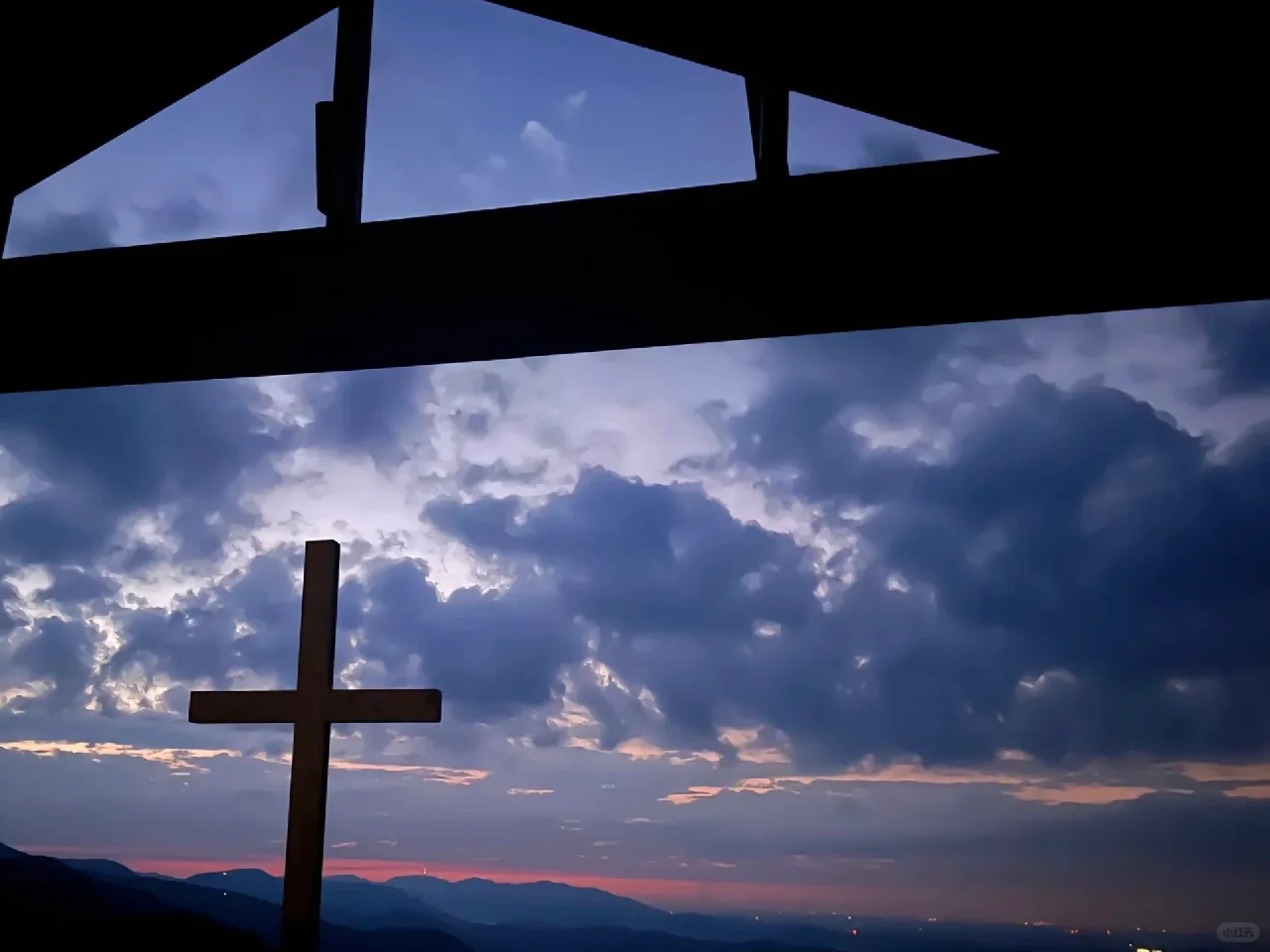 "I have a car and a photographer—anyone want to join me for a trip to Sims Chapel?"