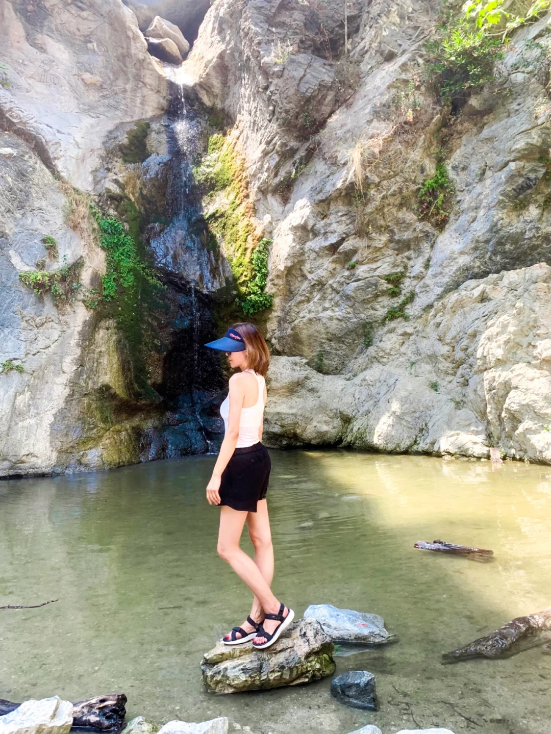 Los Angeles | All-Shade | Fun | Waterfall | Creek | Hiking Recommendation
