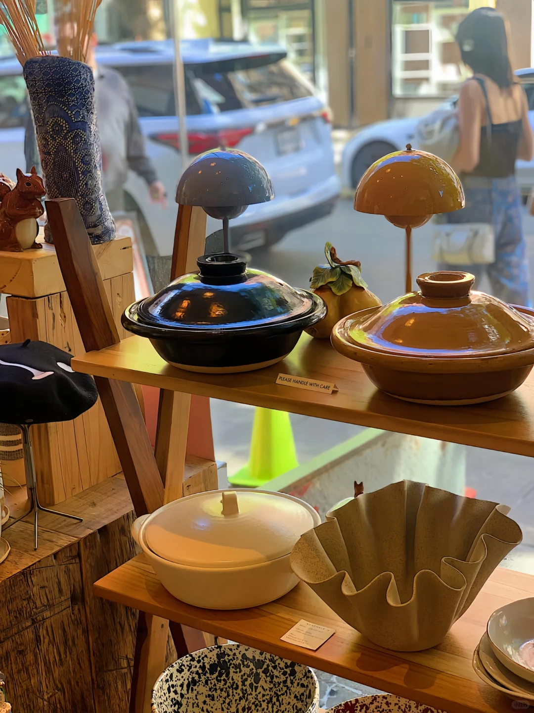 I'm totally hitting up this NYC spot!! 🤑