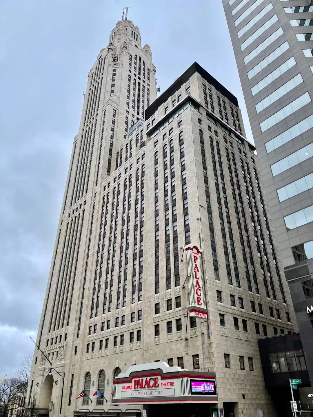Columbus' Tallest Building and Landmark: The LeVeque Tower
