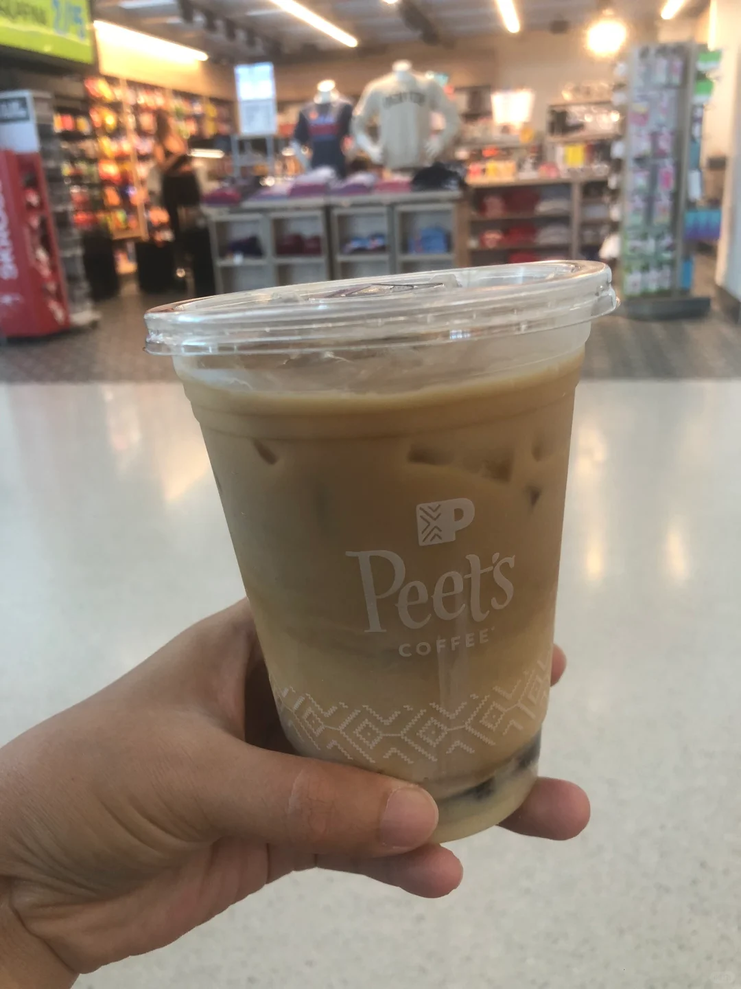 Denver Airport's Peet's Coffee
