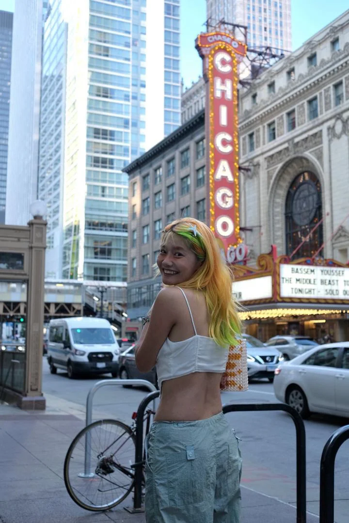 Just landed in Chicago, looking for a female travel buddy!