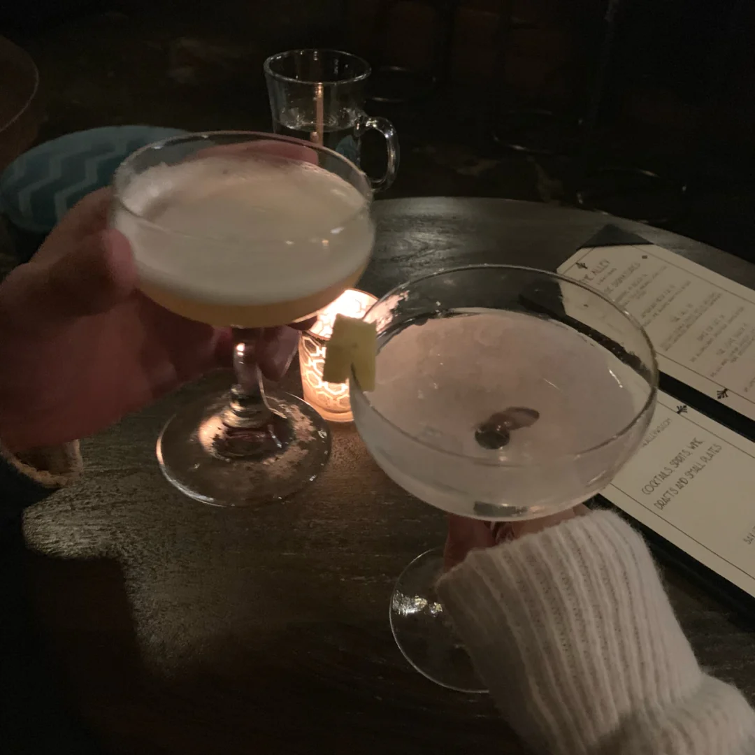 The Pioneer of Trendy Bars · 1920s / Seattle's Portal to Anywhere