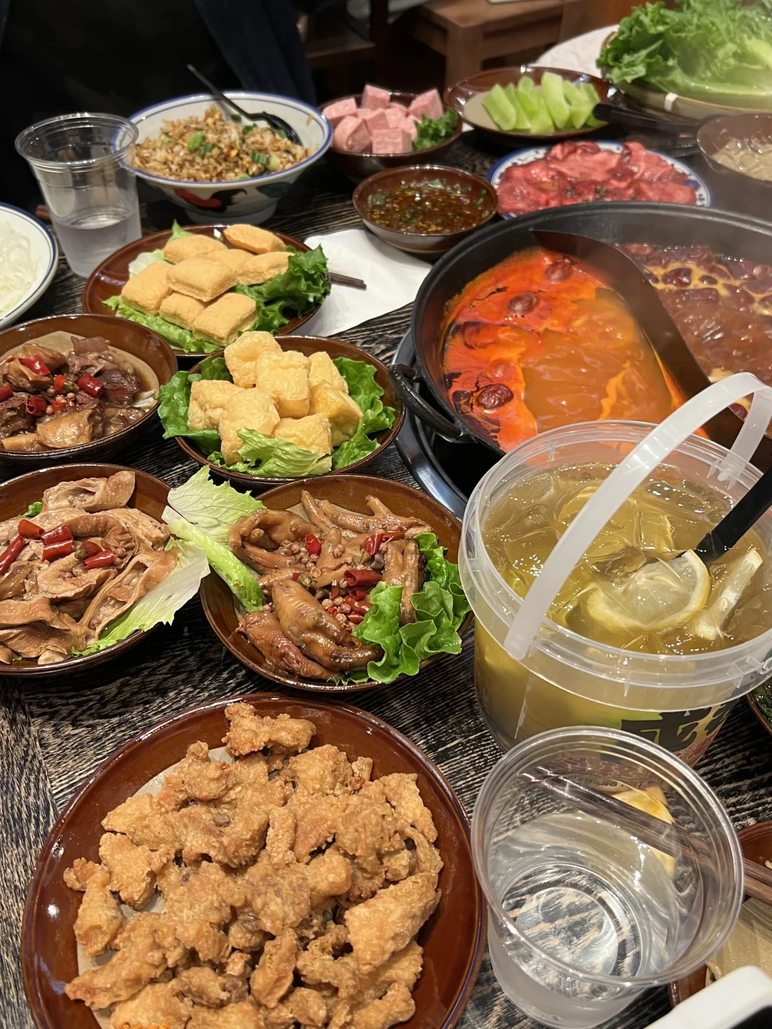 🇺🇸 I Finally Got to Try This Famous Philly Hot Pot Spot!