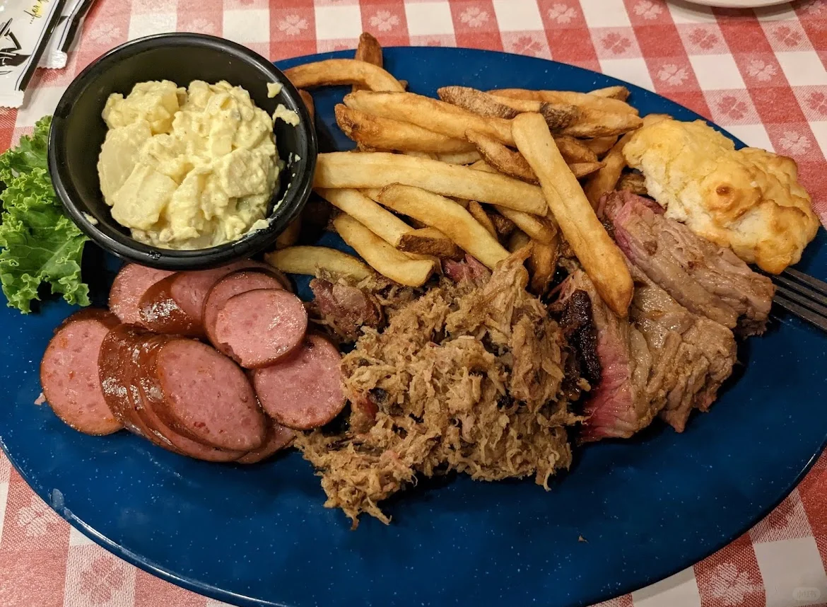 Pigeon Forge | Top Restaurant Picks & Hotel Recommendations