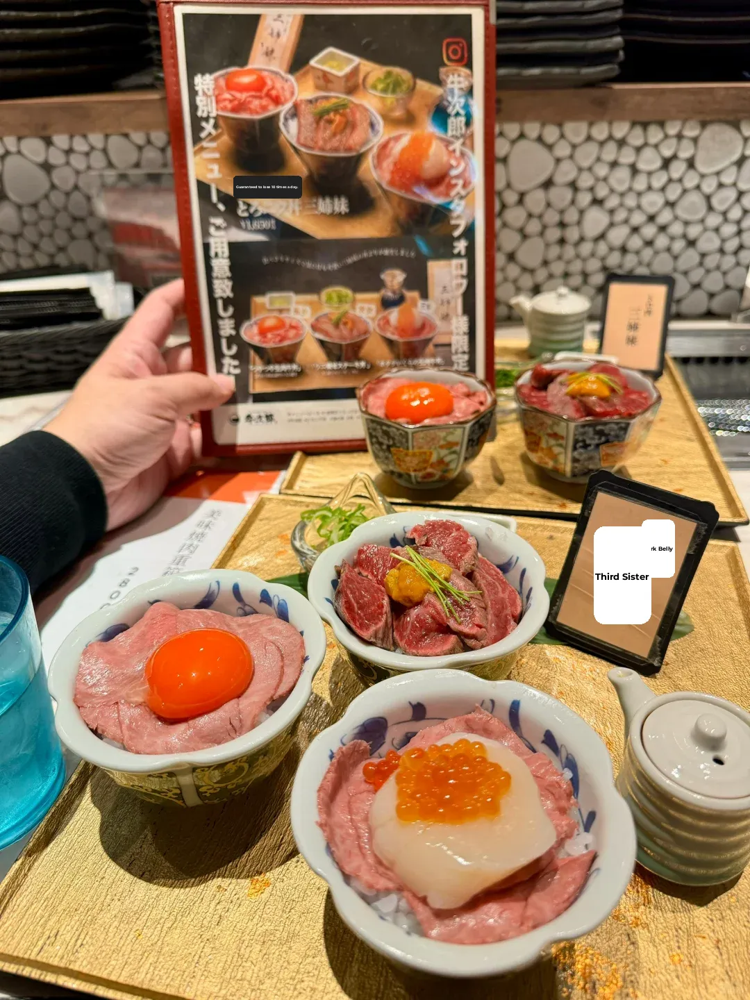 🇯🇵 Osaka Shinsaibashi! Spot the 80 RMB Trio of 🐮 Sisters