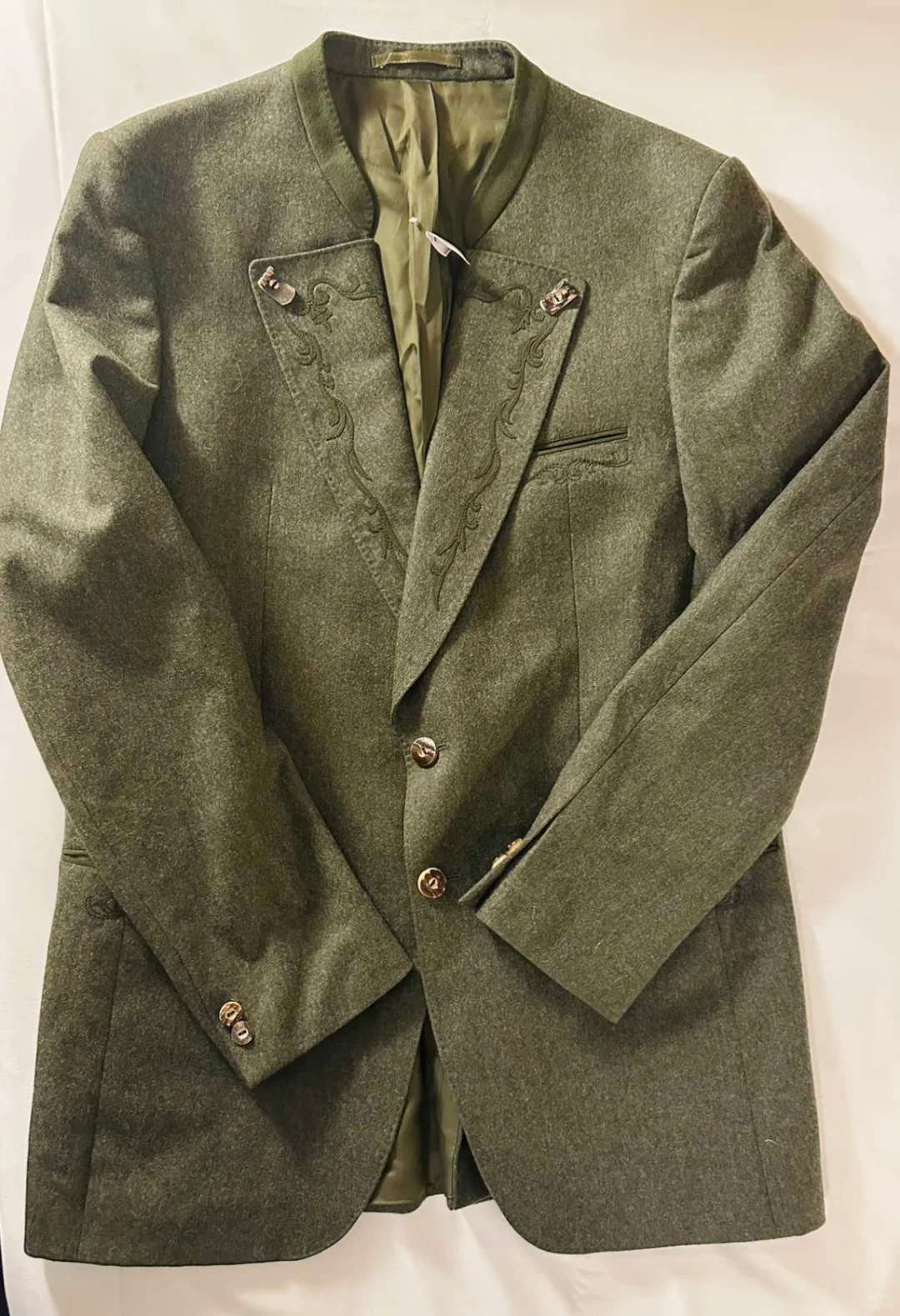 🇫🇷 Paris' Top Vintage Clothing Store: Vintage Désir (Part 1)