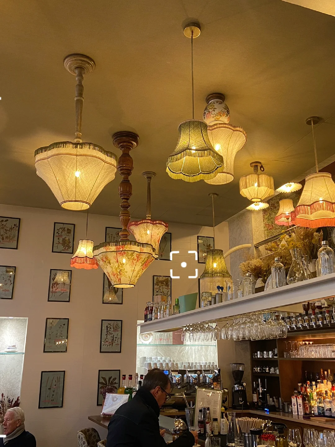 Parisian Hotspot for Date Night Chit-Chat and Gossip 🍷