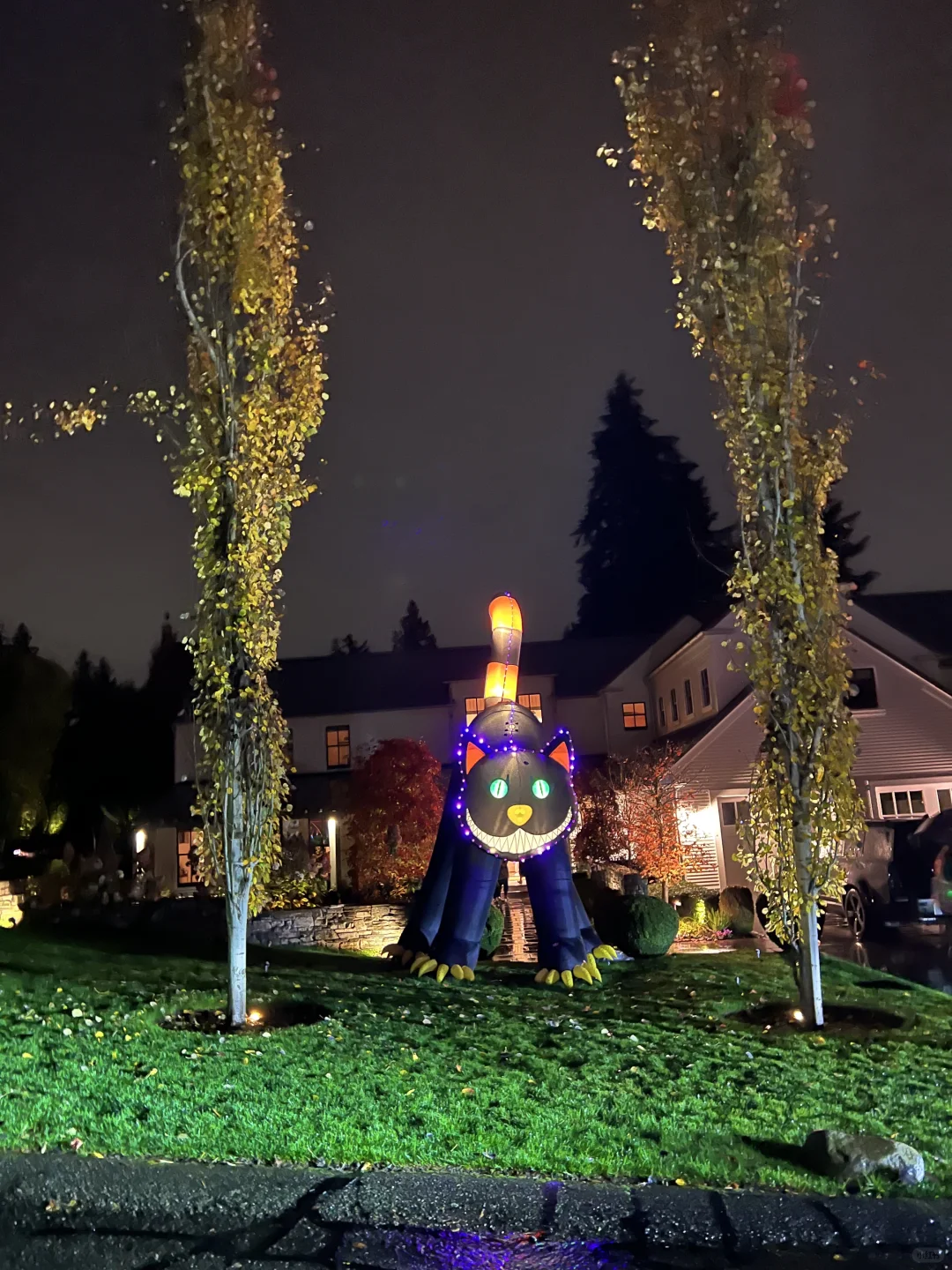 Hitting Up Bill Gates' House for Some Candy