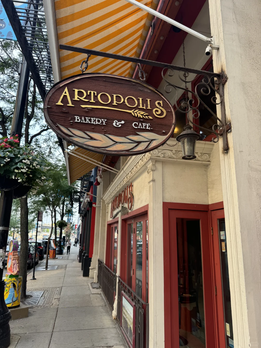 Shocking: Chicago's Best Western-Style Bakery Permanently Closes Its Doors