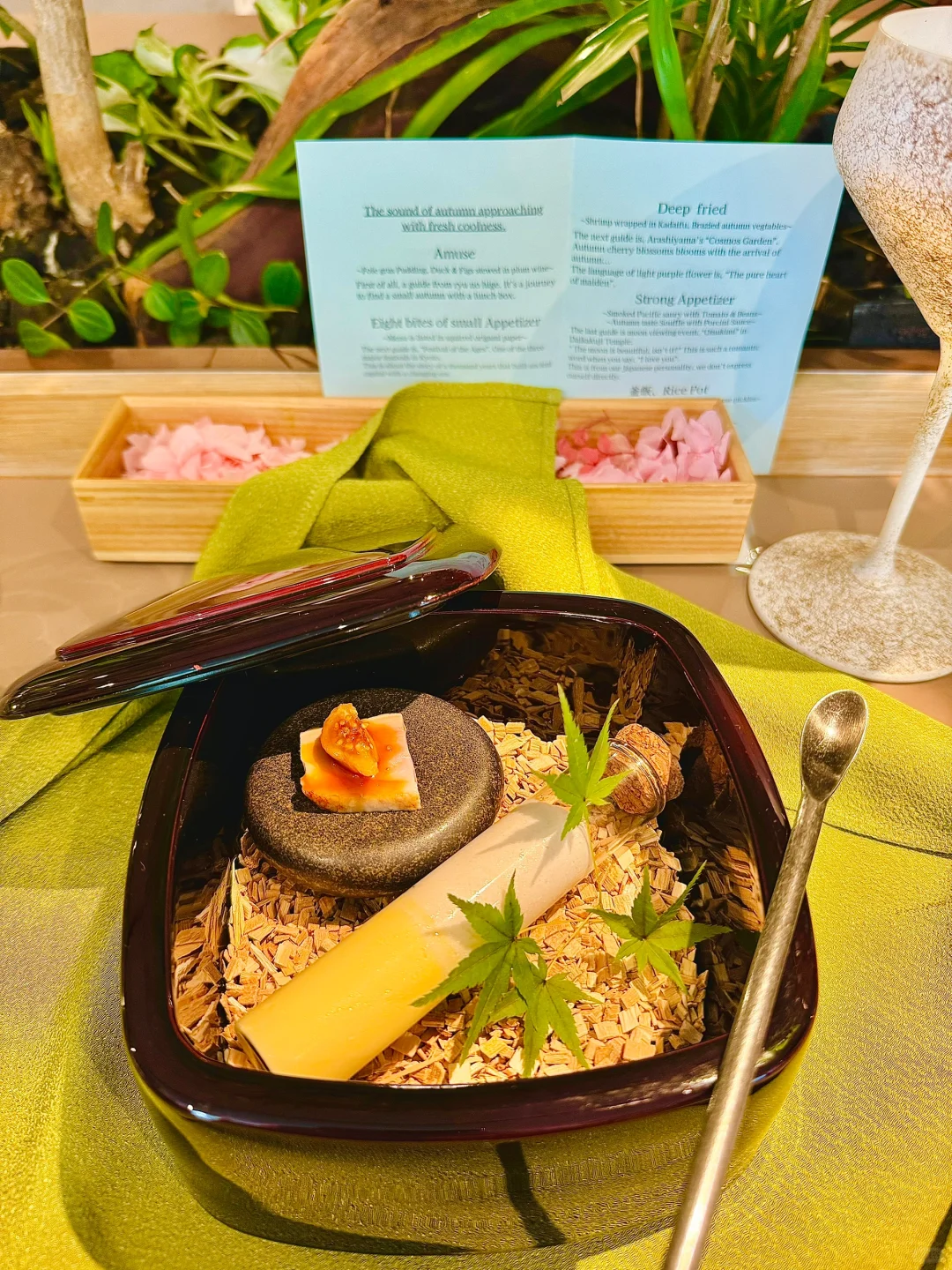 Ate the most ceremonious meal of my life in Japan 🇯🇵