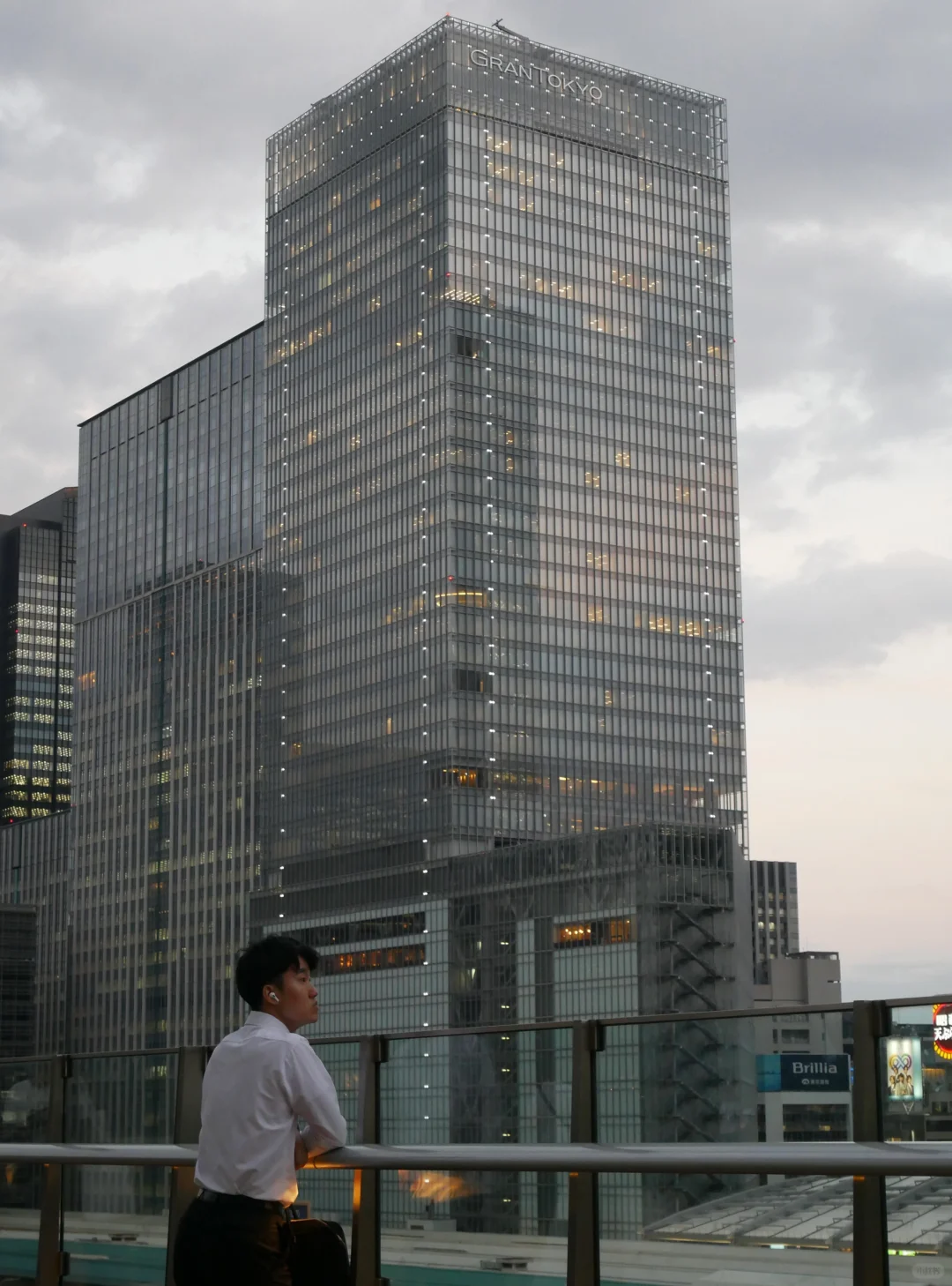 Unofficially Declaring the Most Luxe Night View in Tokyo is Found at...