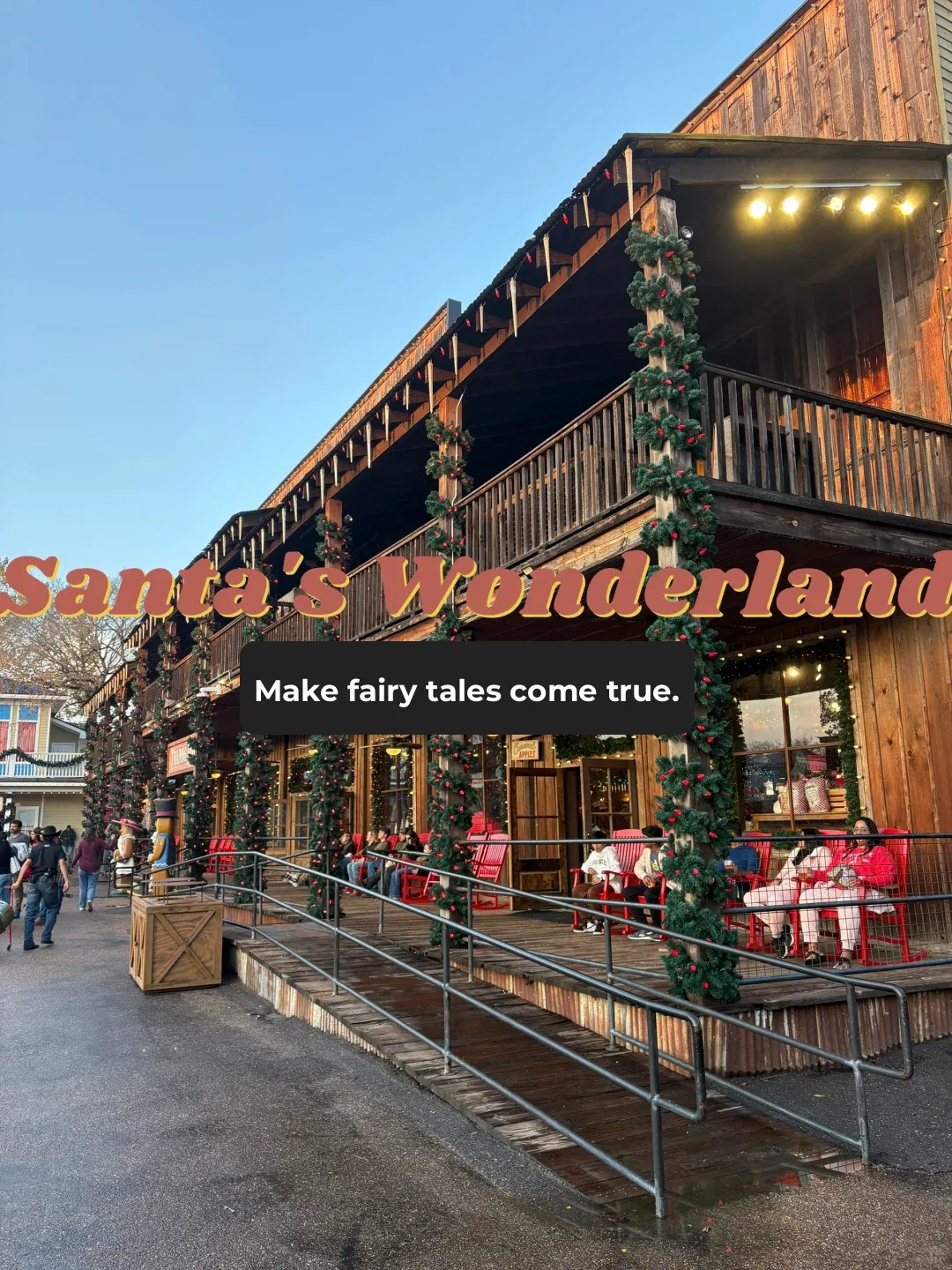 Best Winter Destination in Texas: Santa's Wonderland