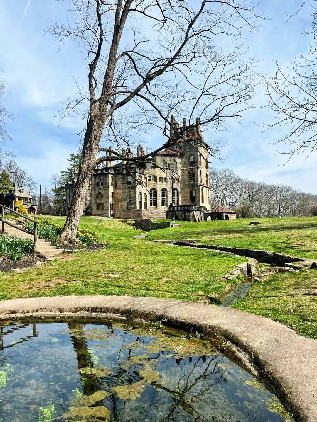 Fonthill Castle in the Northwest Suburbs of Philadelphia, Pennsylvania 🏰