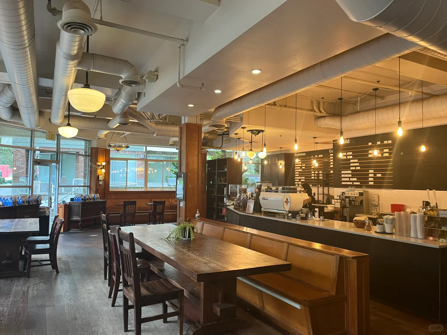 Top Coffee Shops in Seattle for Studying/Working (Part 1)