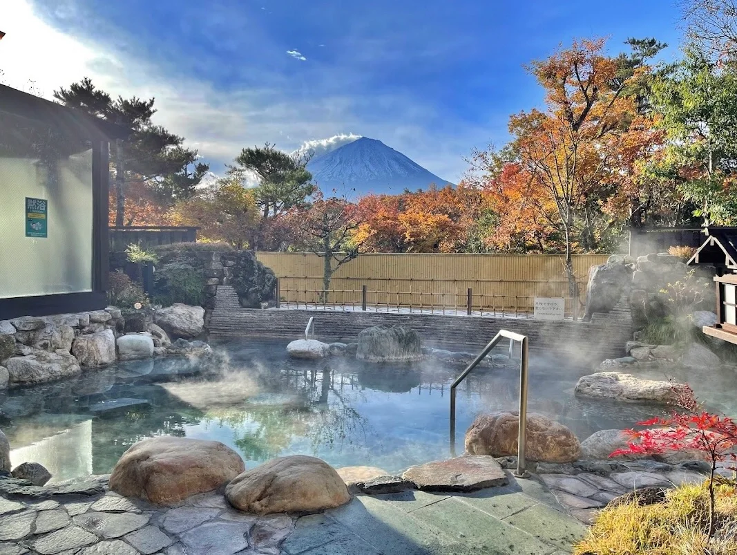 Lake Kawaguchi Fireworks Festival | Hot Spring Recommendations
