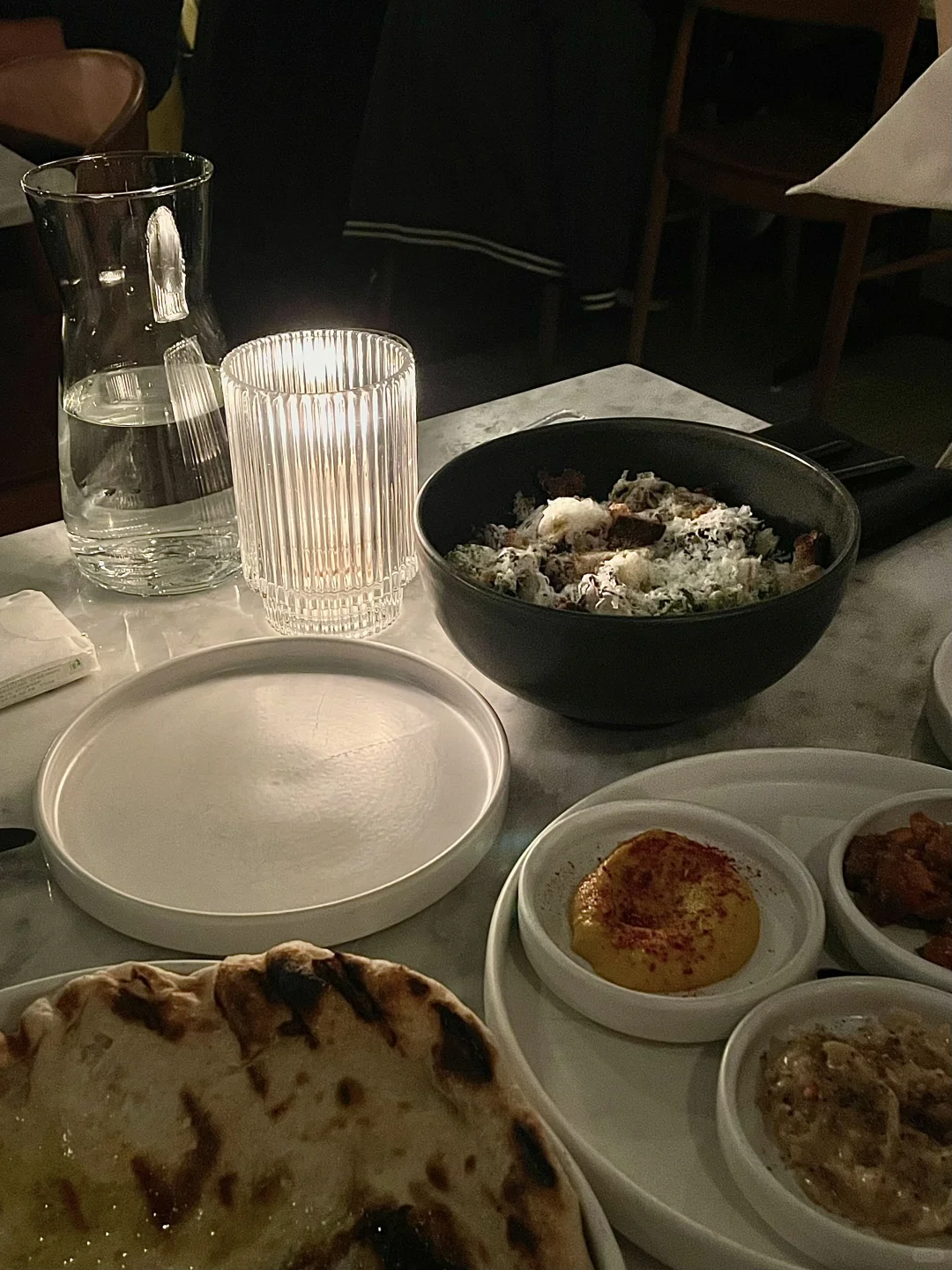 🇺🇸 Columbus: A Restaurant with Amazing Vibes and Perfect for Photos!