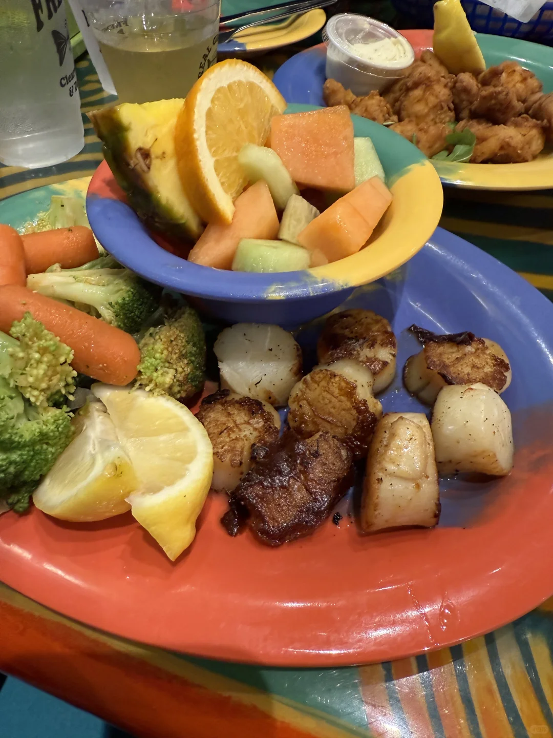 **Title:** Finally Tried the Long-Awaited Stone Crab in Clearwater, Tampa 🦀  

**Translation Notes:**  
- "心心念" (xīn xīn niàn) is a colloquial expression meaning something you've been longing for or eagerly anticipating. "Long-awaited" captures this sentiment well.  
- "石头蟹" (shí tou xiè) is directly translated as "stone crab," which is a specific type of crab commonly found in Florida.  
