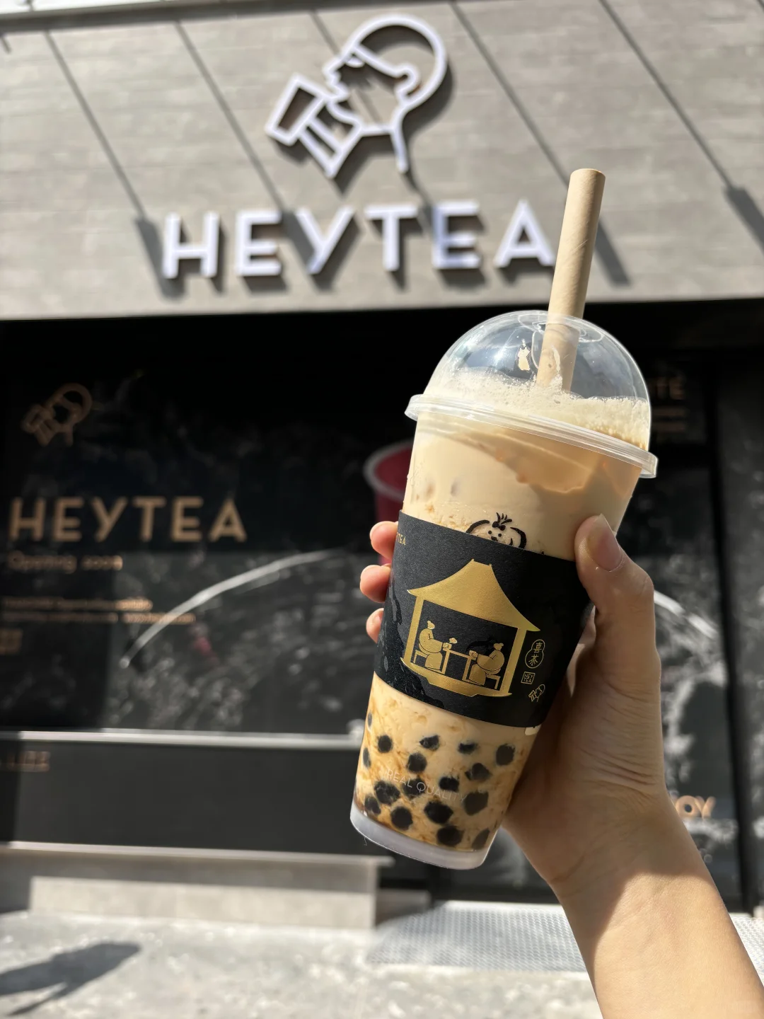 New York / Heytea's First Ink-Themed Store in the U.S. is Now Open!