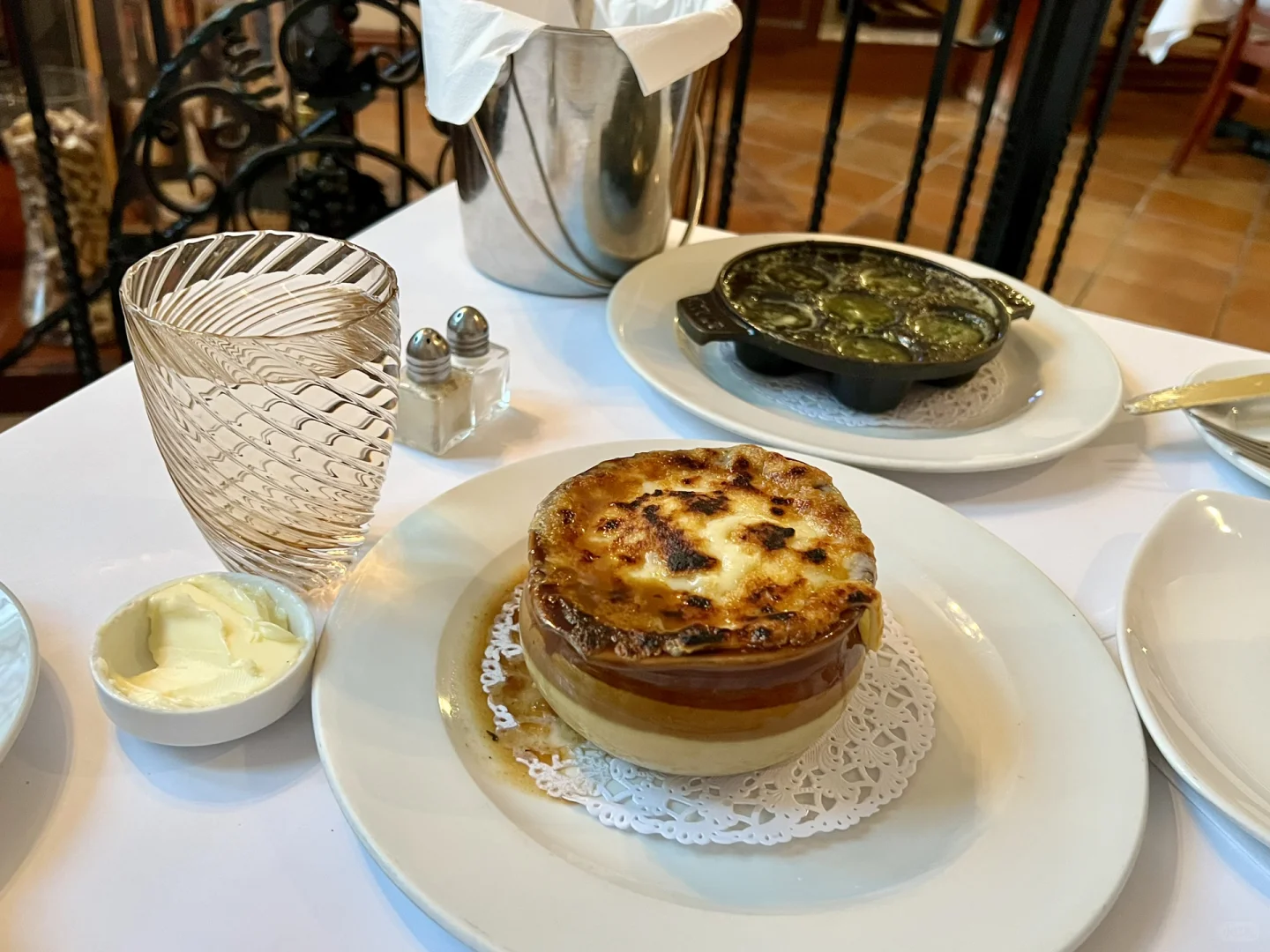 Recommendation - Bistro Vendôme: A Charming French Bistro in Manhattan