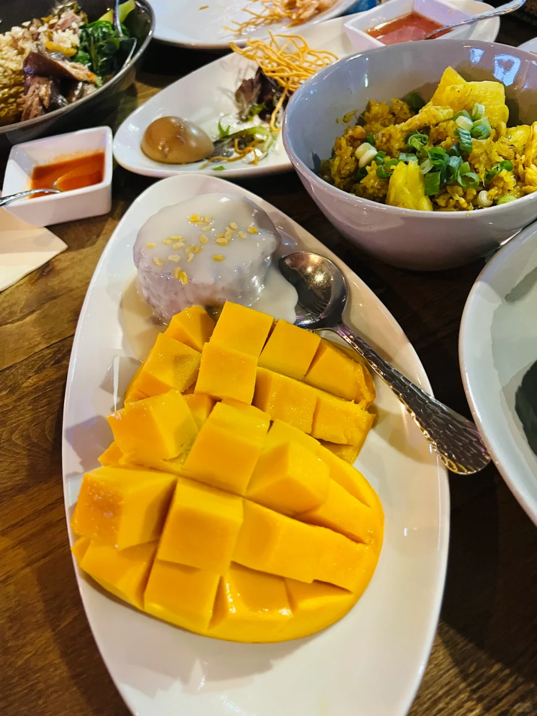 Seattle Thai Food | No Need to Head to Portland for Pork Trotter Rice! 🐷