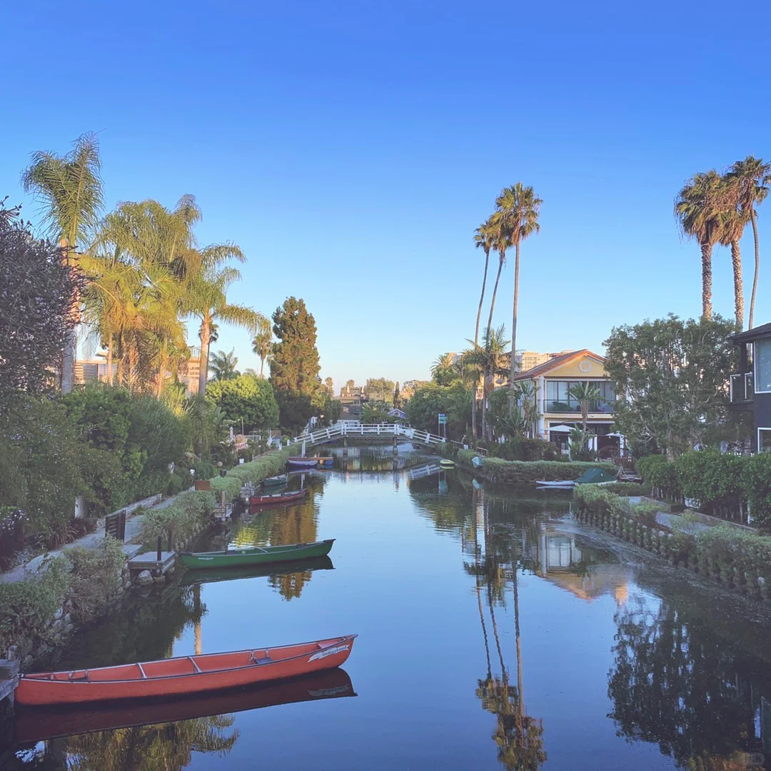 Hidden Gem in LA: Venice Canals – A Must-Visit!