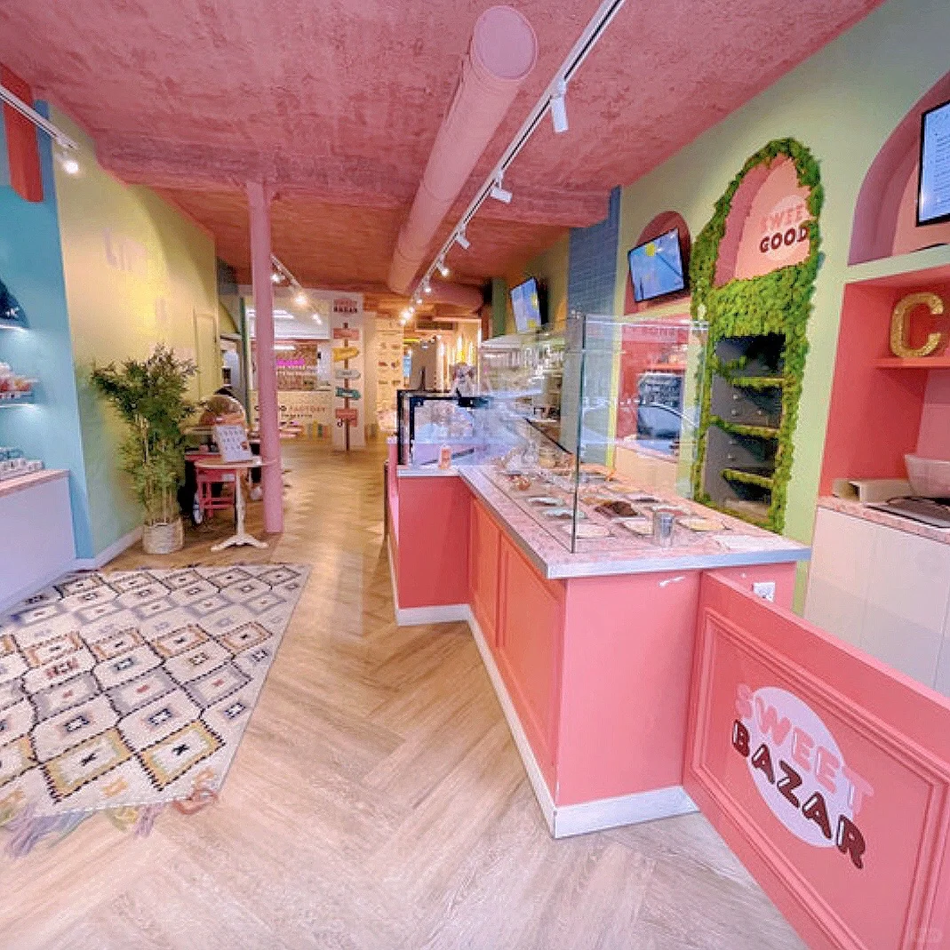 Who Knew Paris Had Such an Event Venue⁉️ Time to Indulge in Candy Freedom