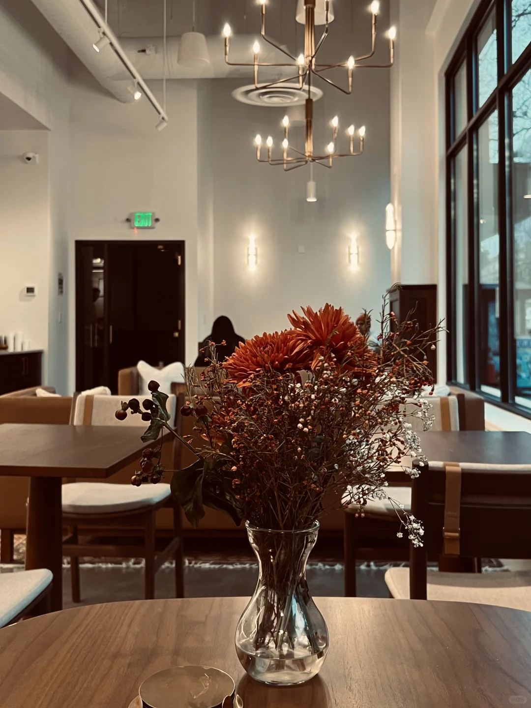 🇺🇸 Finally Tried the New Coffee Shop in Seattle