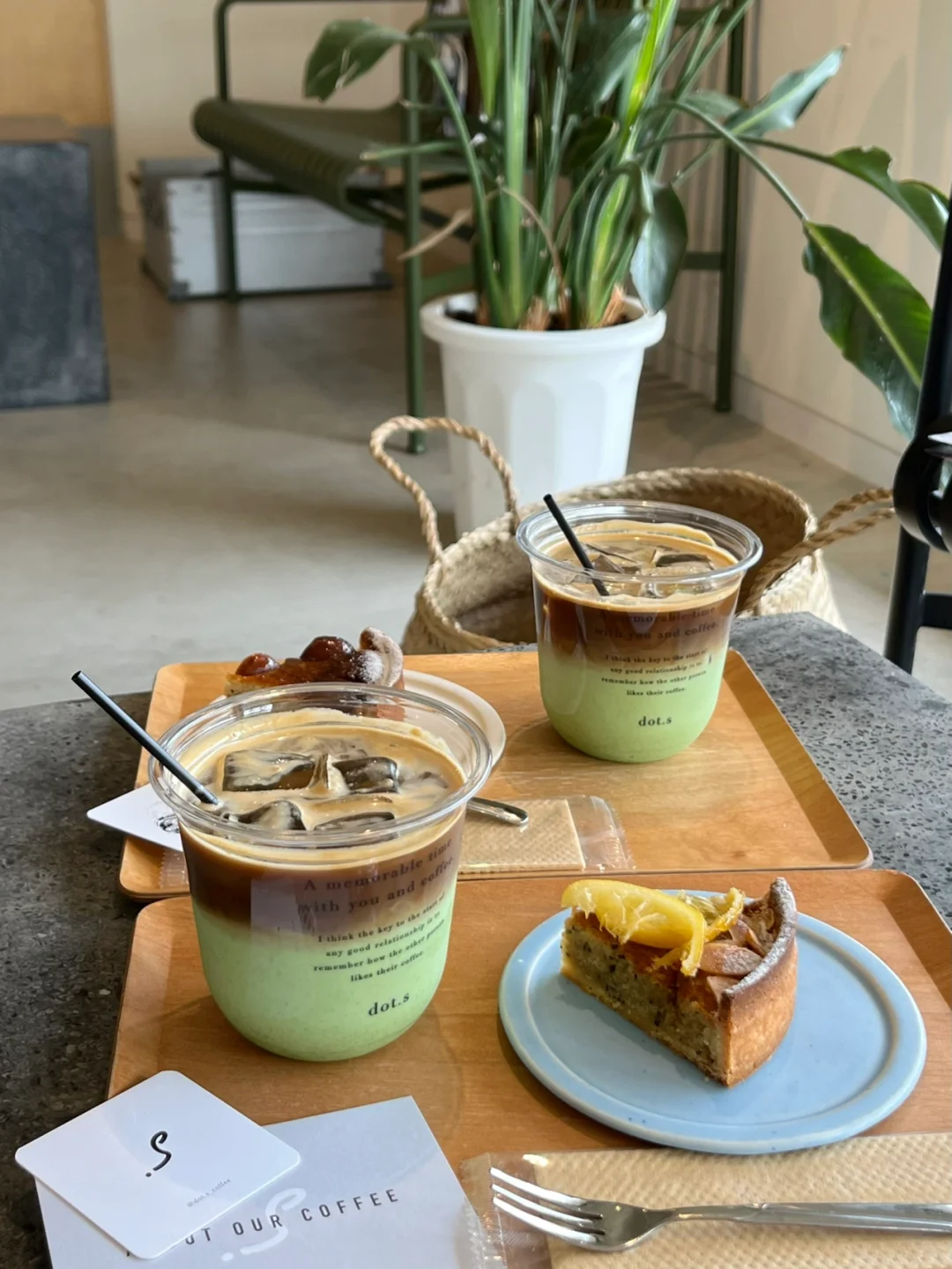 Exploring Kyoto | First Stop: Cafe Dot.s