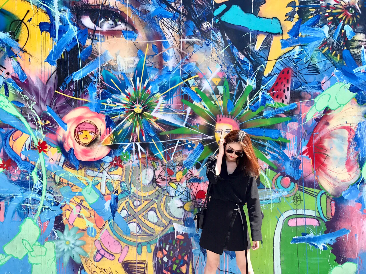 Miami Free & Easy: Ultimate Guide to Eating, Drinking, and Having Fun ✌️