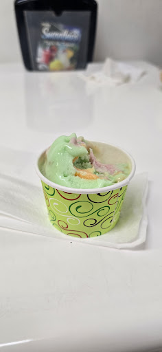 Ice Cream & Limbers Calle Loiza