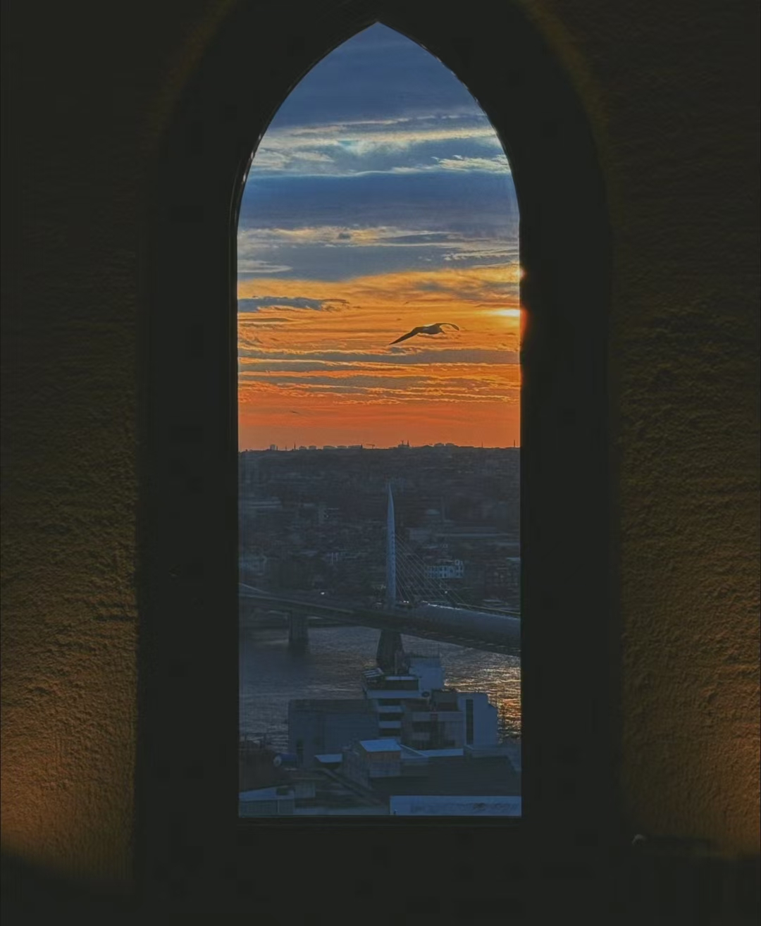 post_image