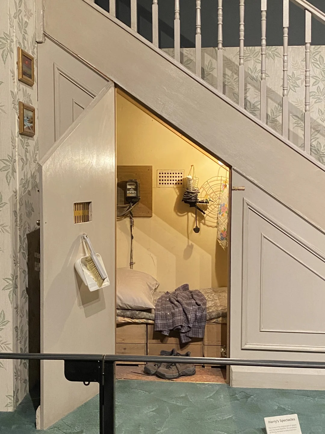 post_image