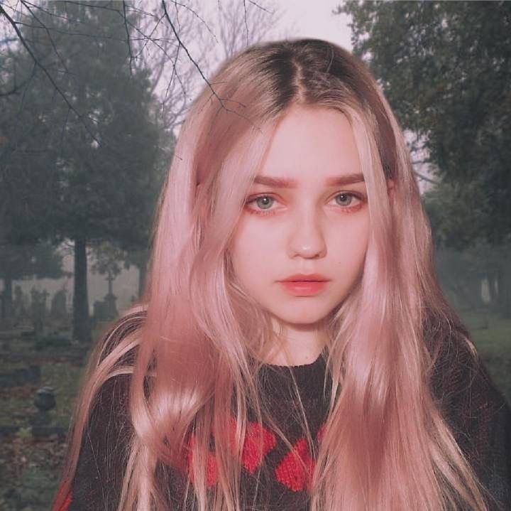 Enid  Claire