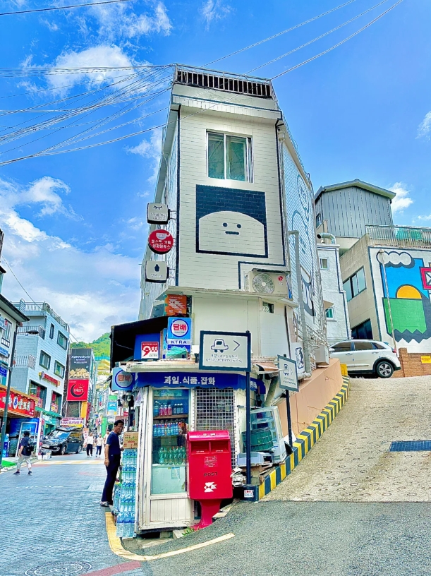 post_image