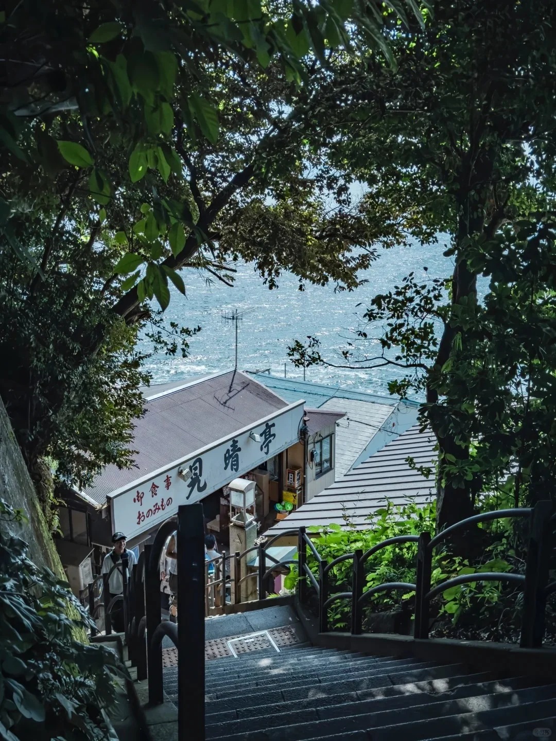 post_image
