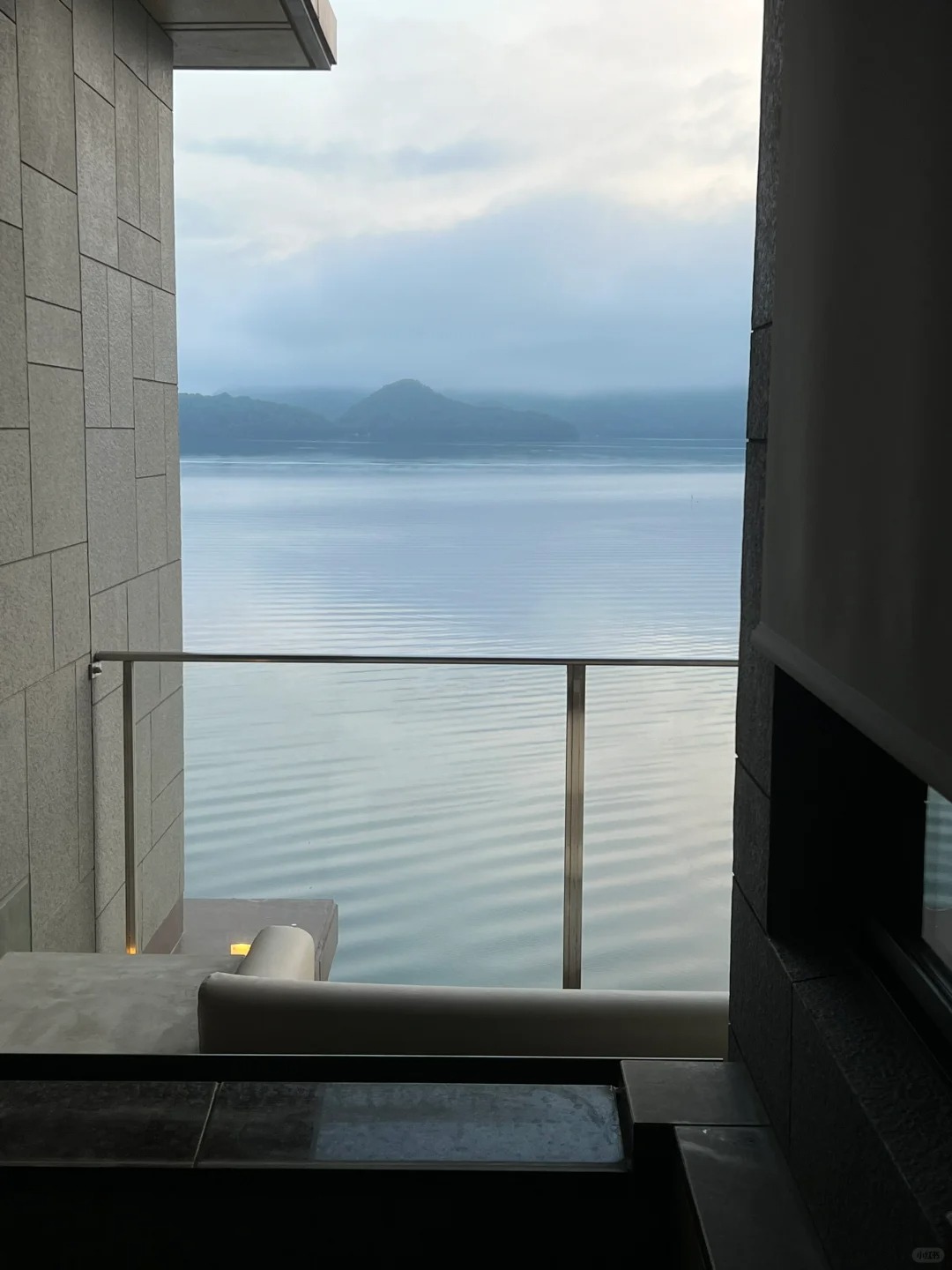 post_image