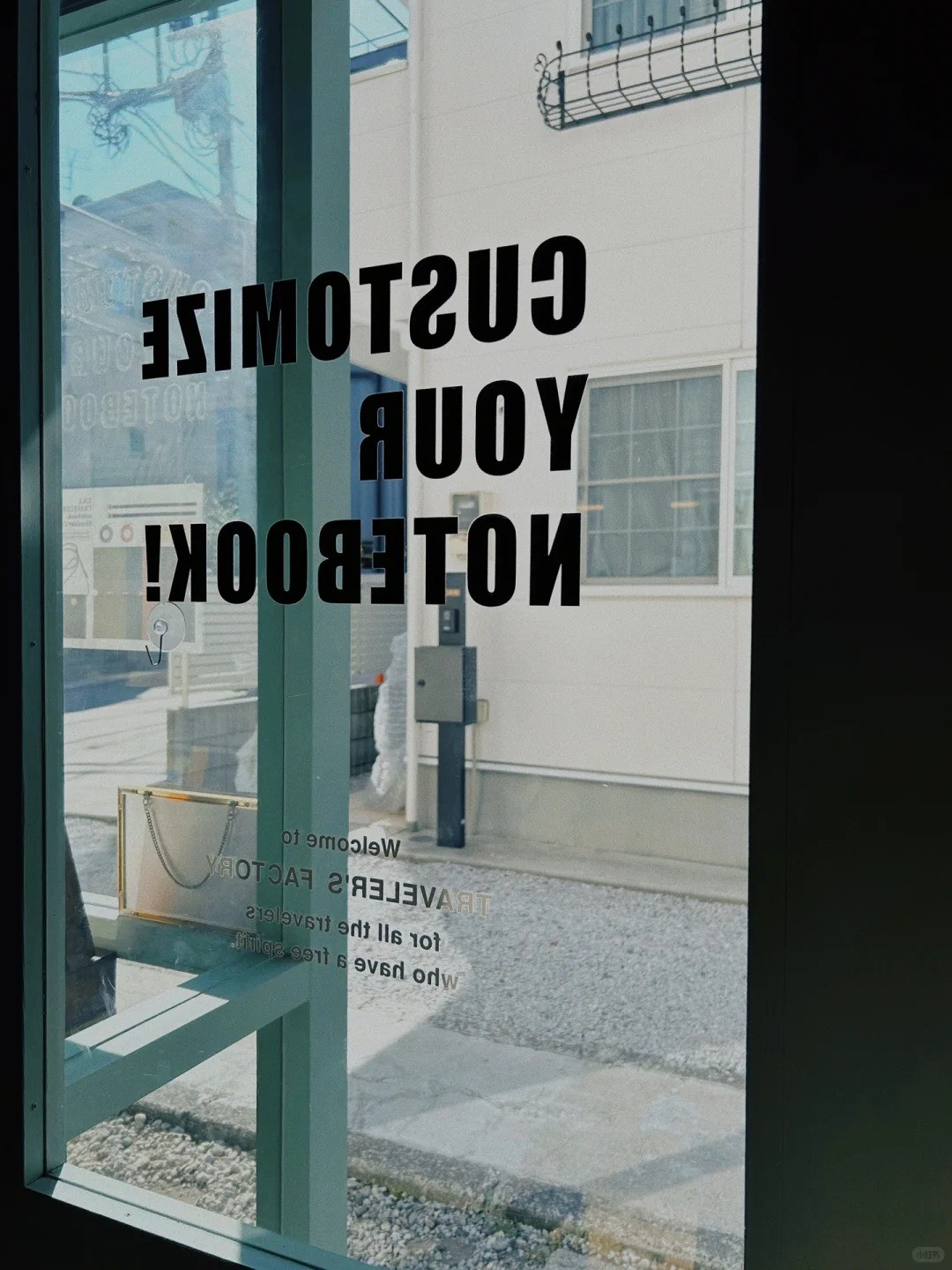 post_image
