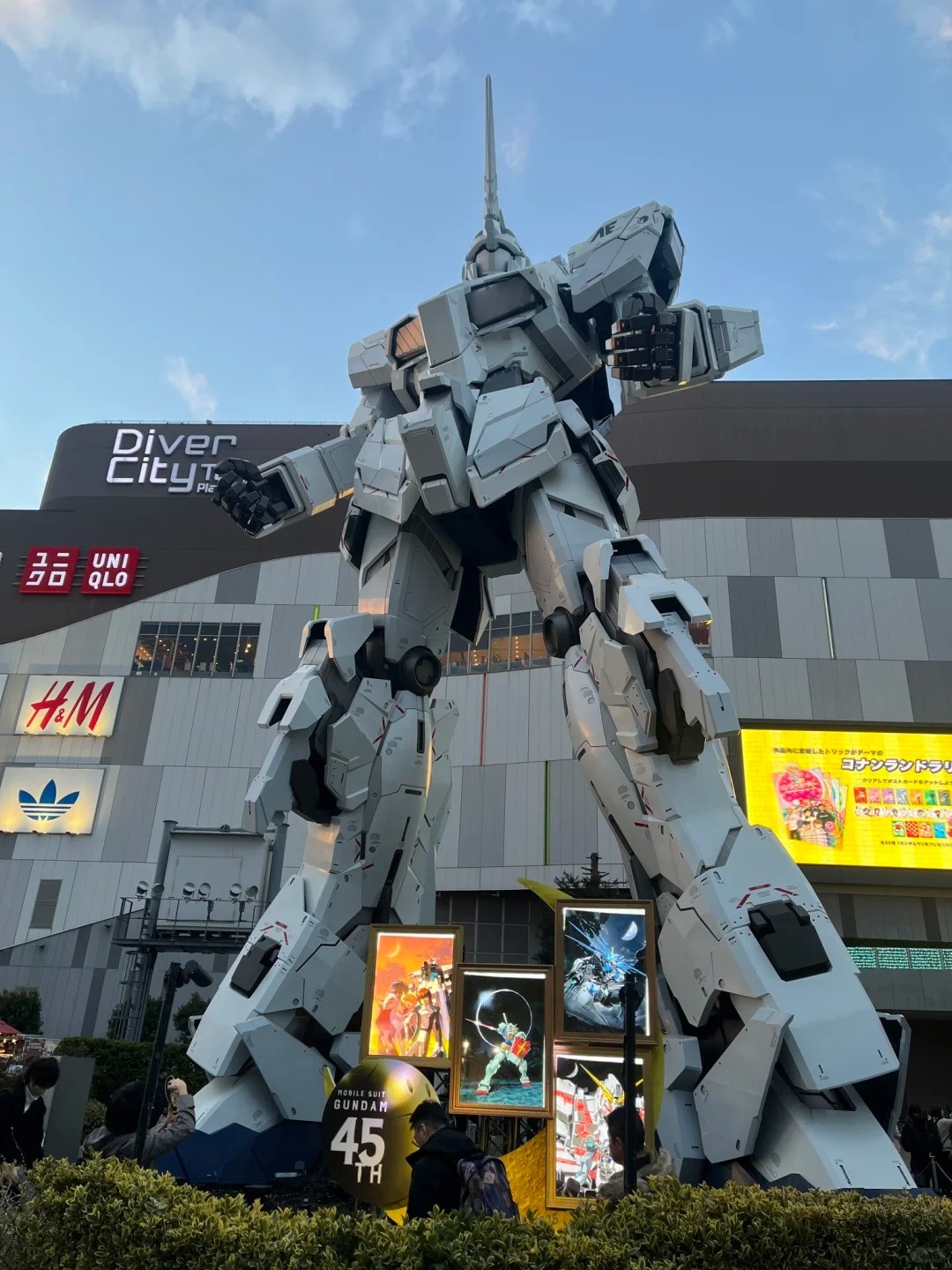 post_image