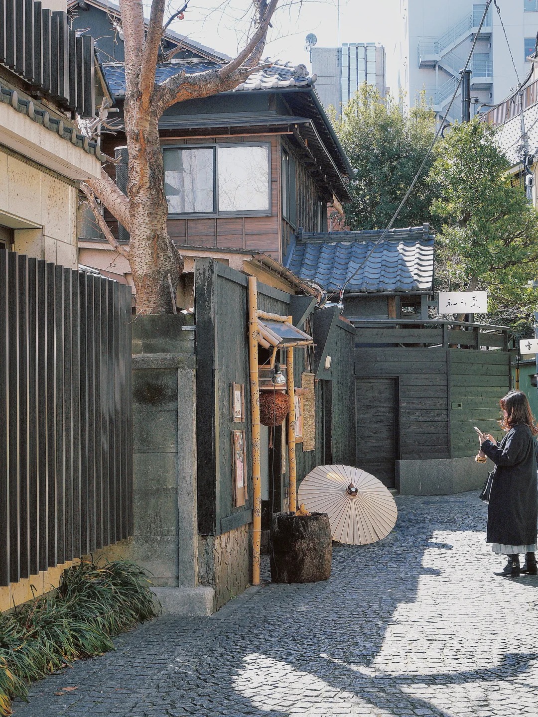 post_image