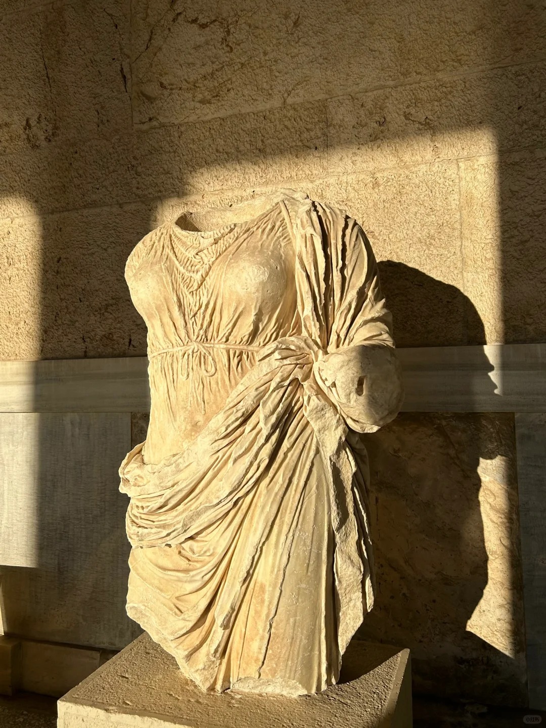 post_image
